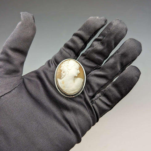Vintage 800 Silver & Shell Cameo Brooch
