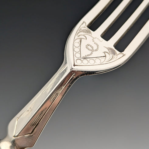 1860年頃 英国アンティーク 白蝶貝ハンドル カトラリー12ペアセット Walker & Hall