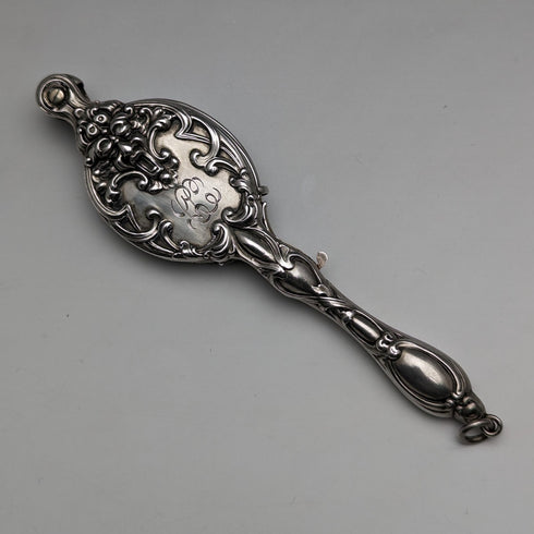 米国アンティーク 純銀製 アール・ヌーヴォー装飾 携帯用折りたたみ式眼鏡 ロニエット