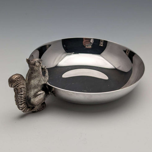US Vintage Silver Plated Squirrel Decorated Nut Dish Reed and Barton Boxed
