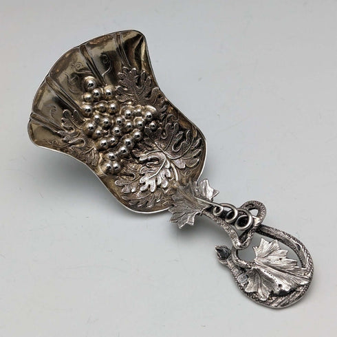 1880 British Antique Sterling Silver Tea Caddy Spoon with Grape Decoration