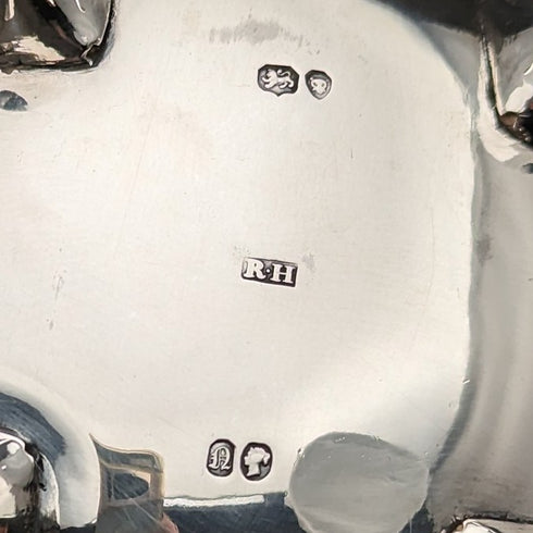 1848 British Antique Sterling Silver Cream Jug 312g Robert Hennell III