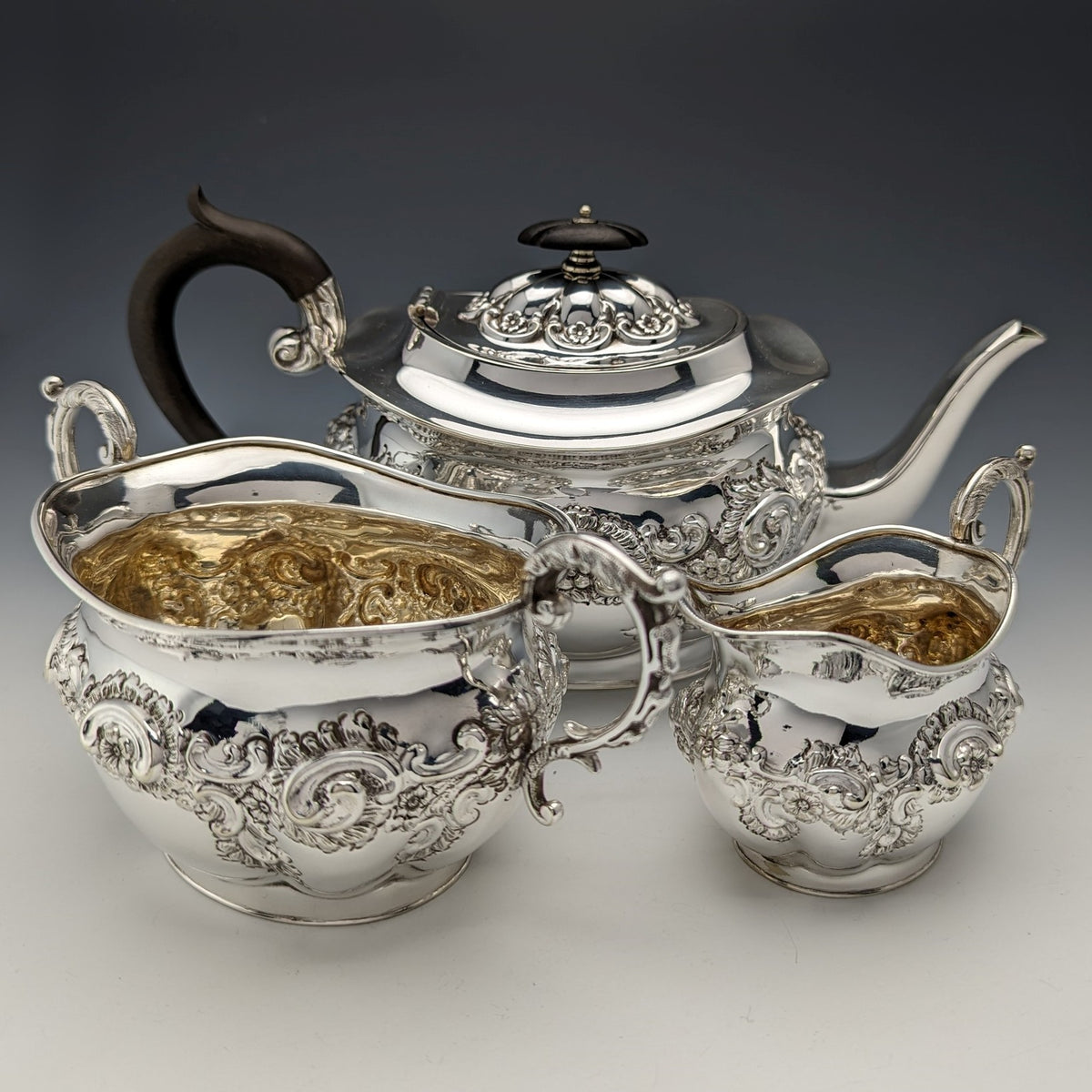 1905年頃 英国アンティーク シルバープレート製 ティーセット Fenton Brothers 1905年頃 英国アンティーク シルバープレート製 ティーセット
