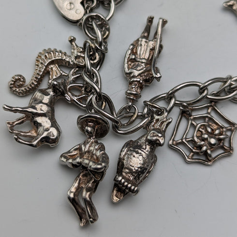 英國復古純銀吊飾手鍊 47 克 WJS