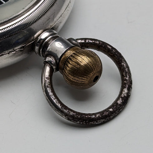 約 1905 年古董歐米茄懷錶銀邊直徑 59 毫米鐵路時鐘工作狀況良好