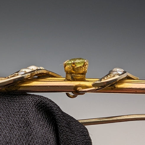 アンティーク 9ctゴールド製ブローチ グリーンストーン&パール