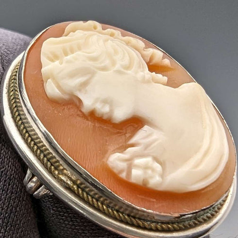 Vintage cameo pendant brooch sterling silver necklace