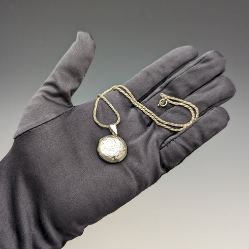 Vintage Sterling Silver Locket Pendant & Sterling Silver Necklace
