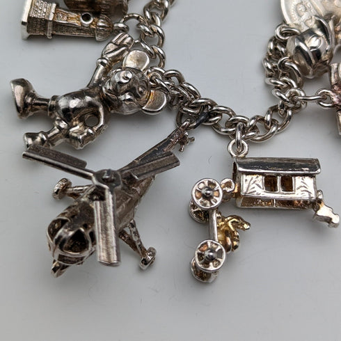 1970 年代英國復古純銀吊飾手鍊 60 克