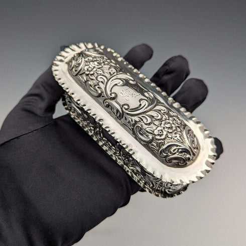 1901 British antique sterling silver box 101g Mappin and Webb