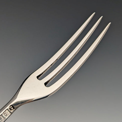 Circa 1829 British antique pure silver dessert cutlery pair by Aaron Hadfield