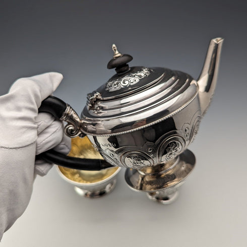 Circa 1889 British antique sterling silver bachelor tea set, total weight 471g, Mappin and Webb