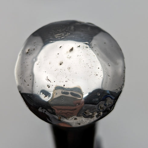 1925年頃 英国ヴィンテージ 紳士用ステッキ 純銀製 丸ハンドル ブラックシャフト 86cm