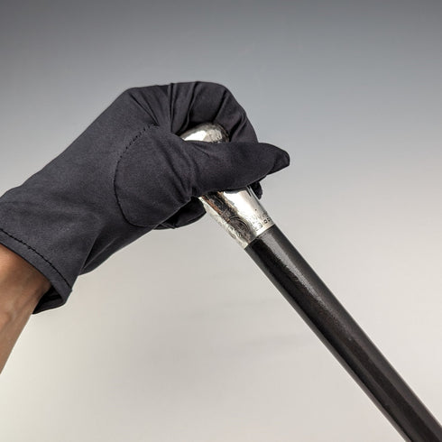 1922 British antique gentleman's walking stick, engraved pure silver, round handle, black shaft, 90cm TD