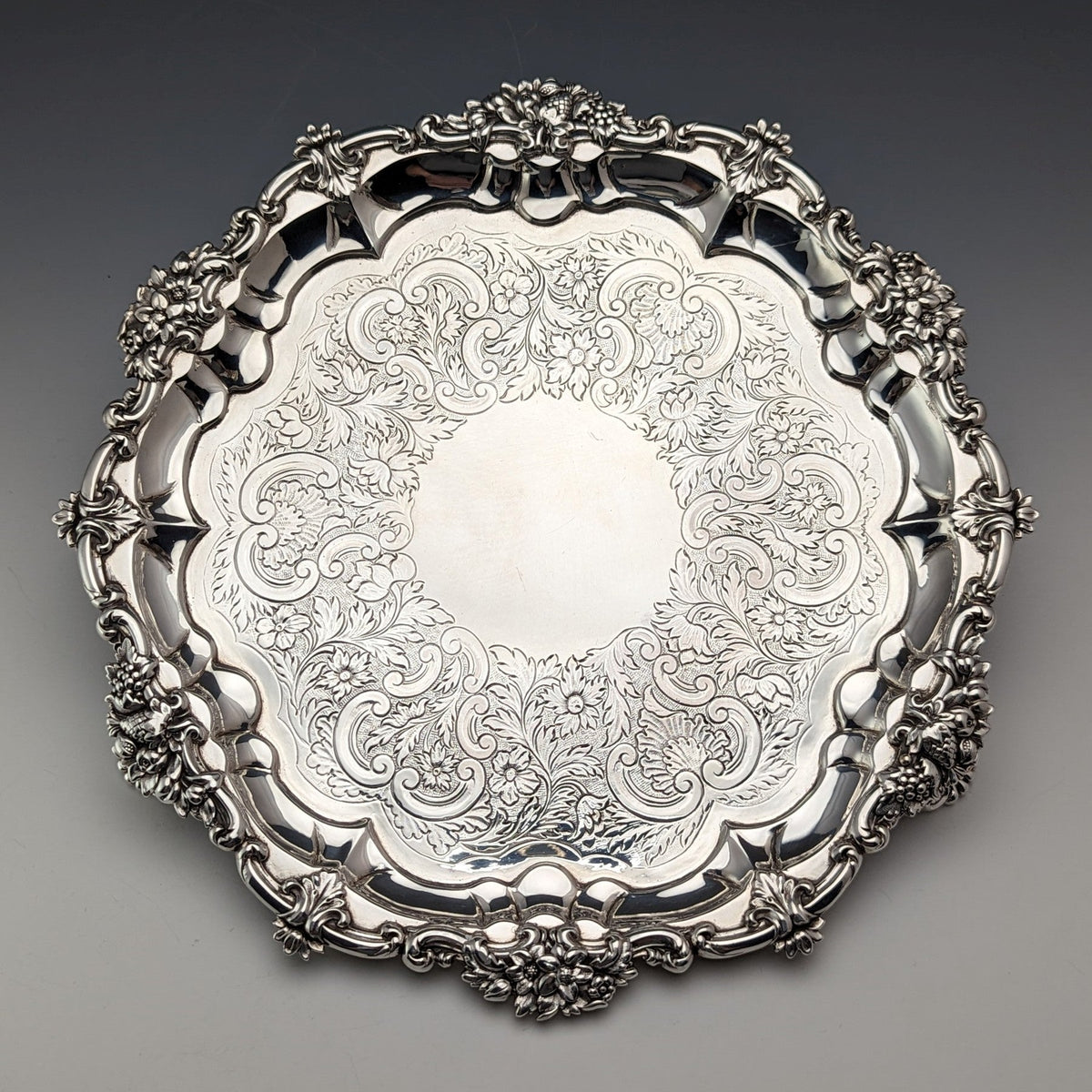 1829年 英国アンティーク 純銀製サルヴァ カードトレイ 直径25cm 560g