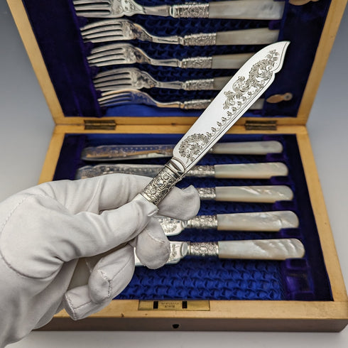 1900年頃 英国アンティーク 白蝶貝ハンドル デザートカトラリー6ペアセット 木箱入り