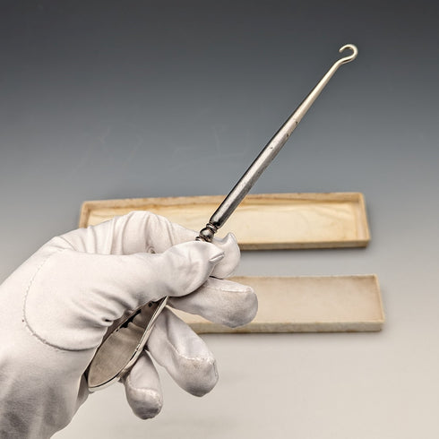 1911年 英国アンティーク 純銀ハンドル 大型ボタンフック ブーツフック William Vale