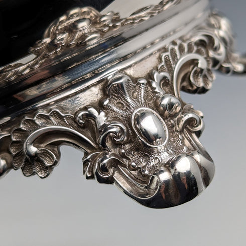 1868 British antique sterling silver teapot 815g Robert Harper