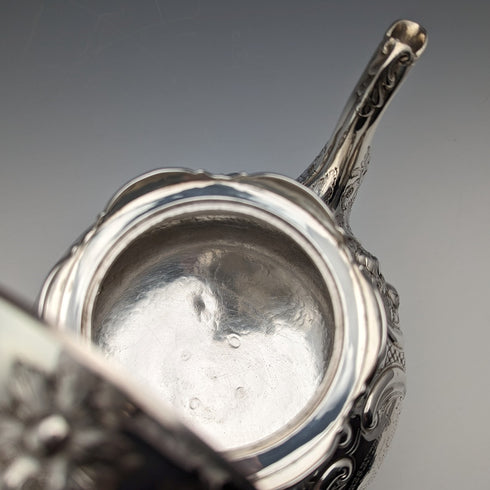 1868 British antique sterling silver teapot 815g Robert Harper