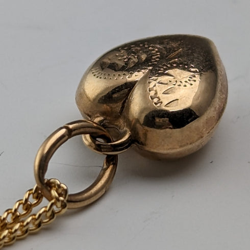 1963 英國復古 9 克拉金心形吊飾項鍊