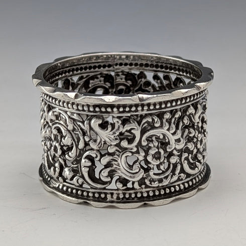 1897 British antique sterling silver openwork napkin ring, 27g, Thomas Hayes