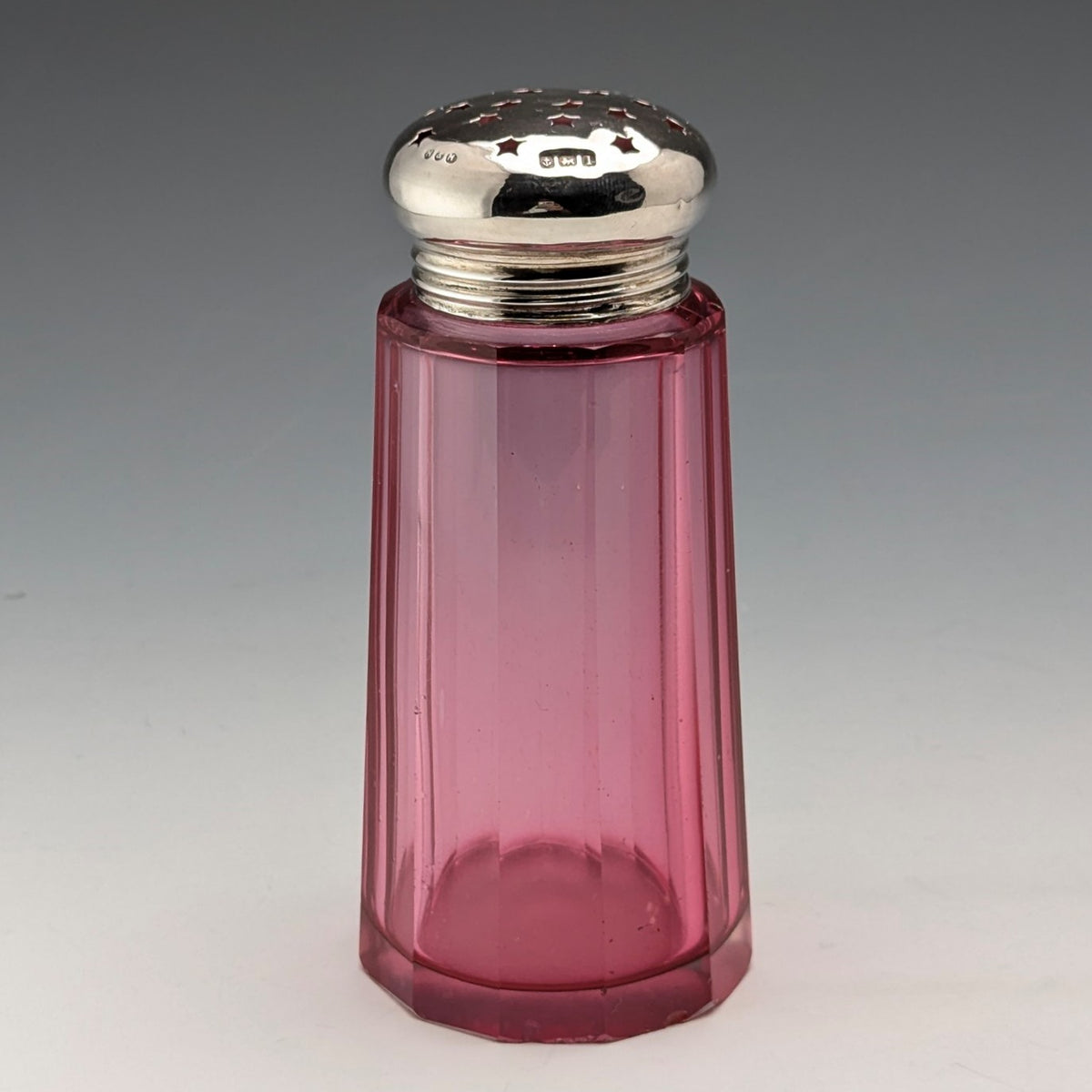 1910年 英国アンティーク クランベリーガラス 純銀蓋 シュガーキャスター Hukinu0026Heath – SILVER-LUG