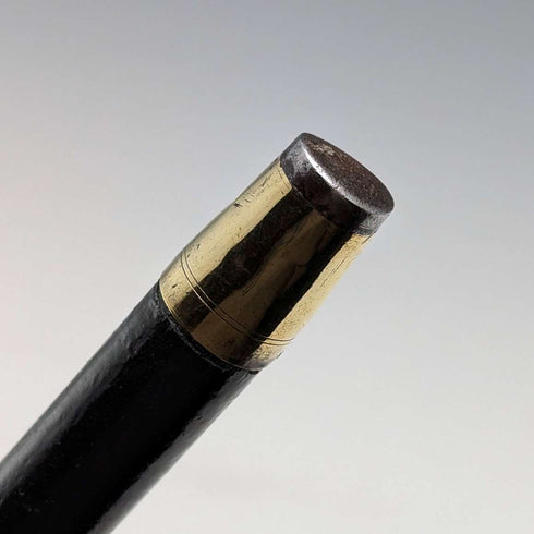 Circa 1910 British antique gentleman's pure silver decorated horn handle walking stick 91cm