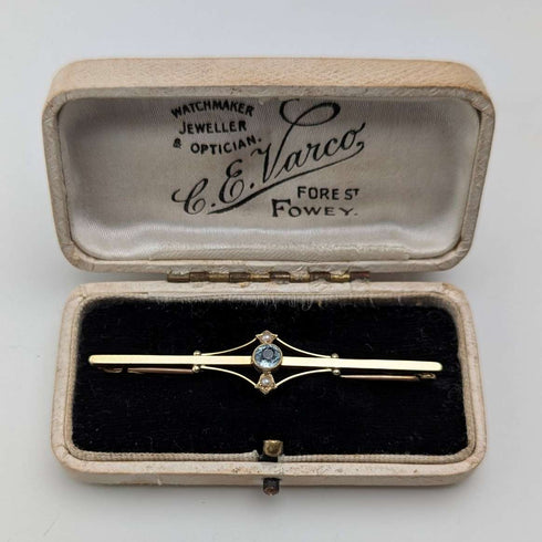 Antique 15ct gold brooch with blue stone and pearl in case