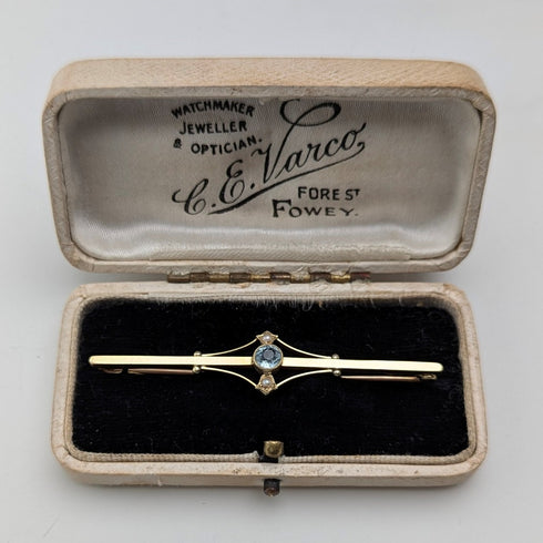 Antique 15ct gold brooch with blue stone and pearl in case
