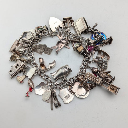 1970 年代英國復古純銀吊飾手鍊 89 克