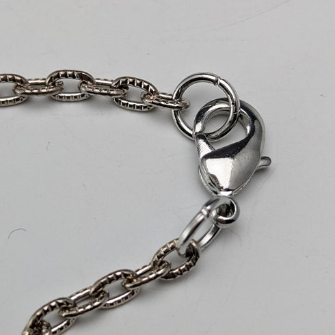 復古蜂鳥浮雕小盒子吊墜項鍊