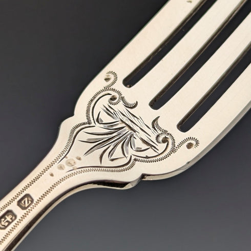 Circa 1870 British antique pure silver fish cutlery set of 6 pairs, total weight 624g, John Gilbert