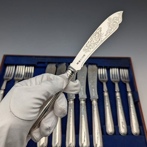 Circa 1870 British antique pure silver fish cutlery set of 6 pairs, total weight 624g, John Gilbert