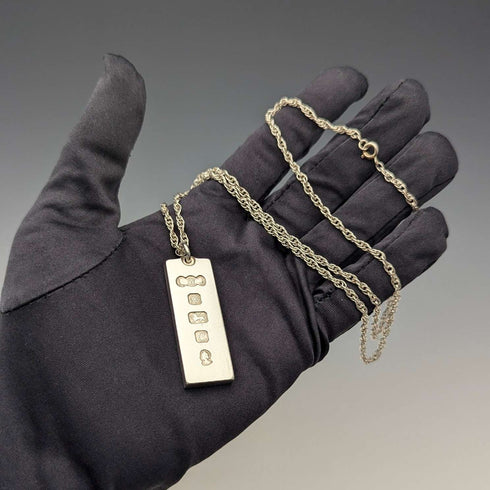 1977 British vintage sterling silver ingot pendant, 1 troy ounce, with sterling silver chain