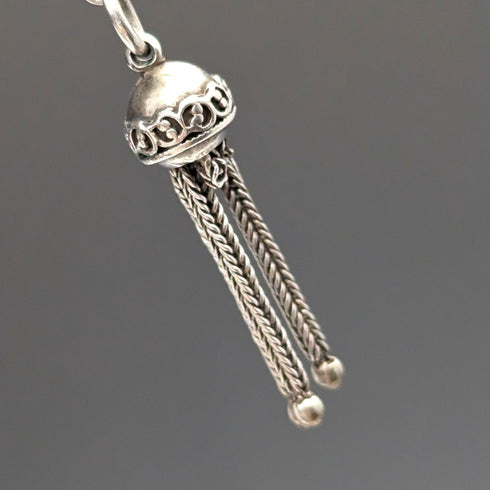 19世紀後半 英国アンティーク 純銀製アルバーティナ 12g 純銀タッセルフォブ