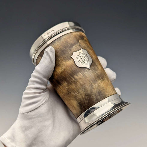 1872 年英國古董純銀裝飾牛角燒杯托馬斯笑臉杯