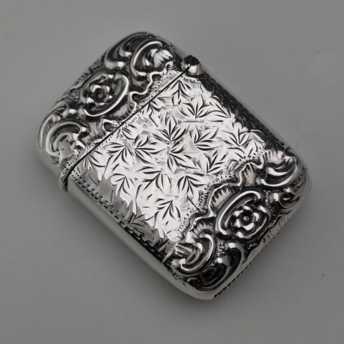 1900 British antique sterling silver Vesta case 24g match case Jones & Crompton