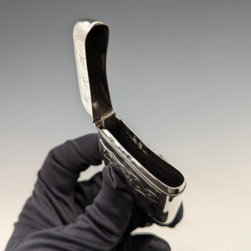 1907 British antique sterling silver Vesta case 31g match case Jones & Crompton