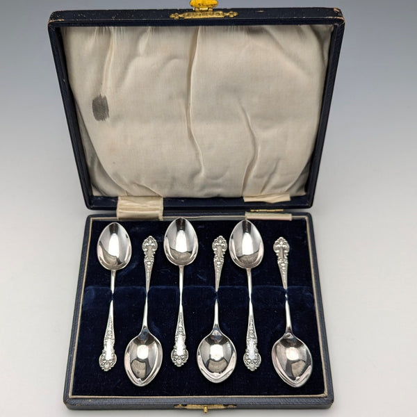 1914 British antique sterling silver tea spoon set of 6 in case, Robert Pringle & Sons