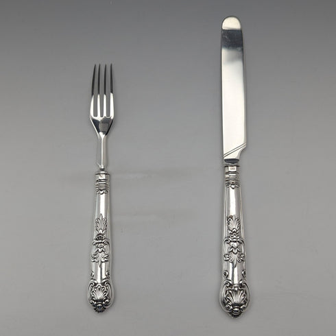 Circa 1850 British antique sterling silver dessert cutlery pair, total weight 87g, Aaron Hadfield