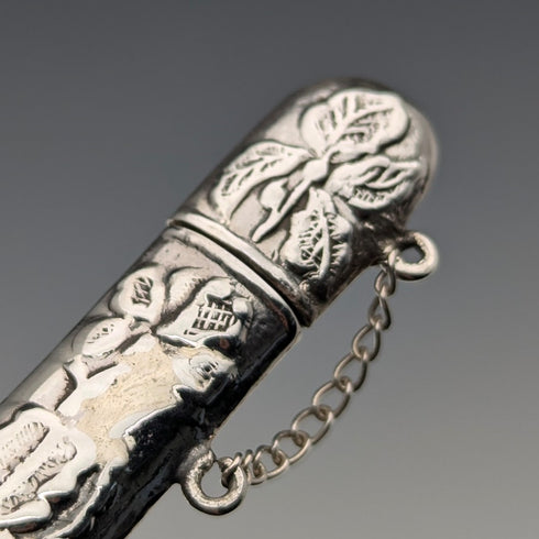 英国ヴィンテージ アール・ヌーヴォー装飾 純銀製ニードルケース