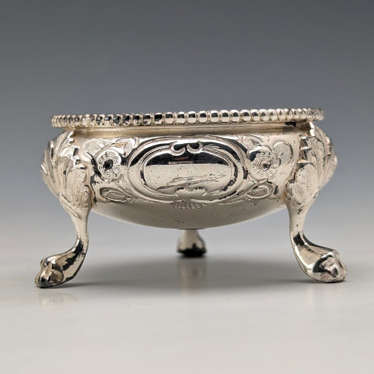 1900年頃 英国アンティーク シルバープレート ソルトディッシュ＆スプーン ペア ケース入り 1900年頃 英国アンティーク シルバープレート ソルトディッシュ