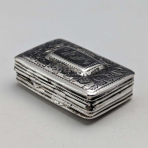 1822 British antique sterling silver vinaigrette by Thomas & William Simpson