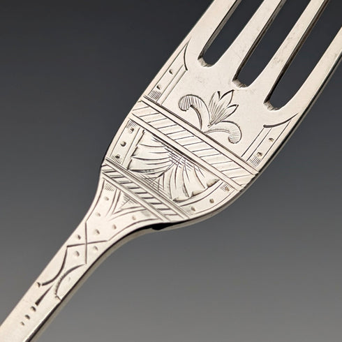 1870年頃 英国アンティーク 純銀製 クリスニングカトラリーセット ケース入 Walker&Hall