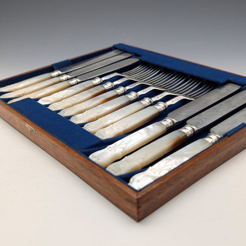 Circa 1860 British antique carved mother-of-pearl handle dessert cutlery 6 pairs TBNA with tray