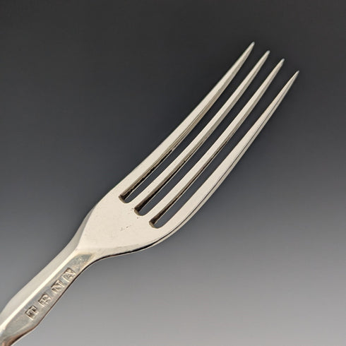 Circa 1860 British antique carved mother-of-pearl handle dessert cutlery 6 pairs TBNA with tray