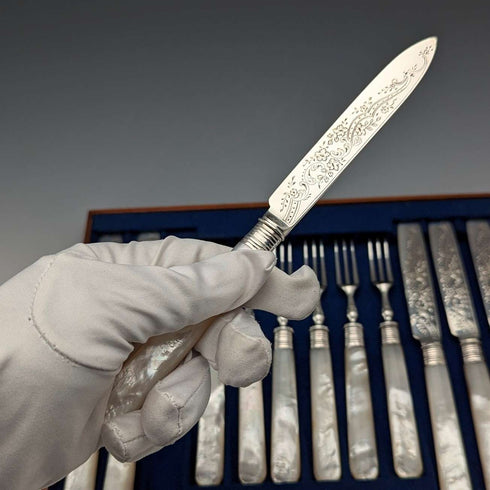 Circa 1903 British Antique White Mother of Pearl Handle Dessert Cutlery Pair of 6 Elkington with Tray