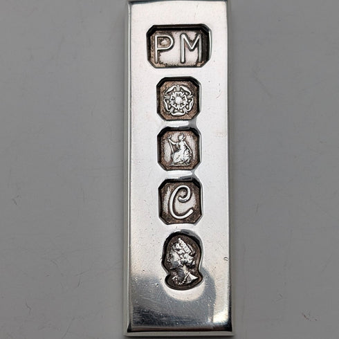 1977 年英國不列顛尼亞銀錠吊墜 1/2 金衡盎司項鍊含