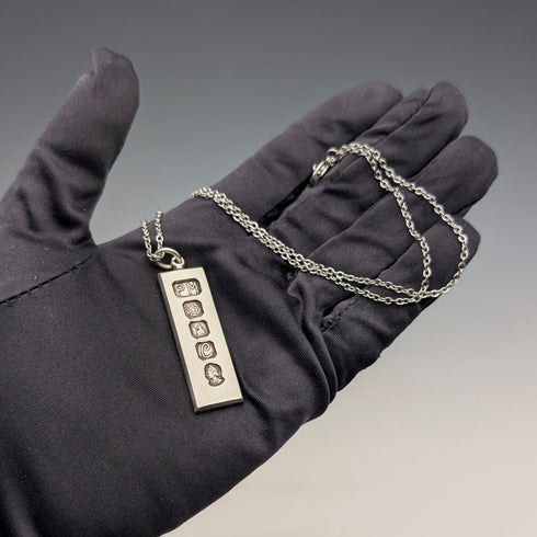 1977 年英國不列顛尼亞銀錠吊墜 1/2 金衡盎司項鍊含