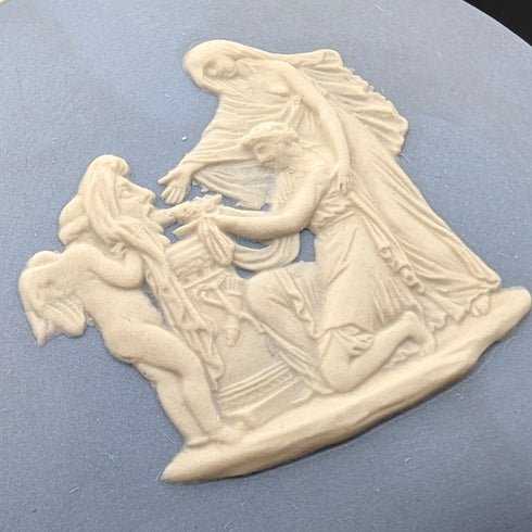 英國復古韋奇伍德碧玉豆形盒飾品淡藍色